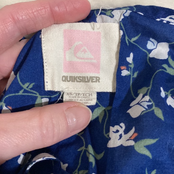 Quicksilver, Xsmall cute printed tank top !! - Picture 5 of 5